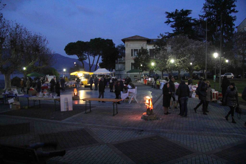 Mercatino di Natale a Porto Valtravaglia 