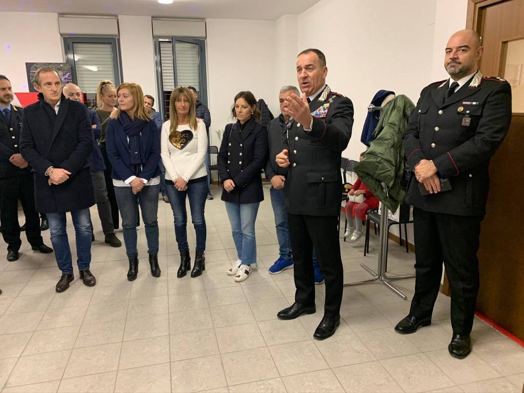 natale nuova caserma carabinieri busto arsizio