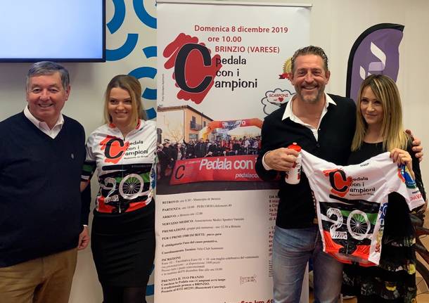 Presentazione pedala con i campioni 2019