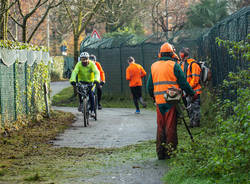 pulizia piste ciclopedonali lago di varese