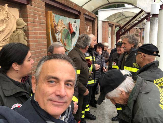 Restaurato il bassorilievo dei Vigili del fuoco