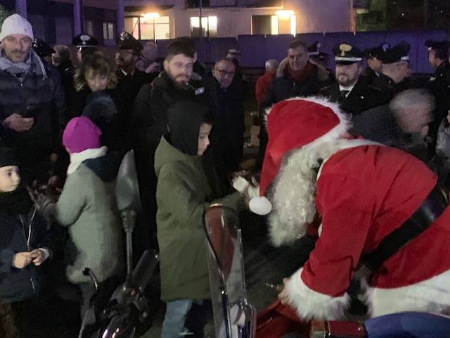 Varese - Babbo Natale dei Carabinieri 2019