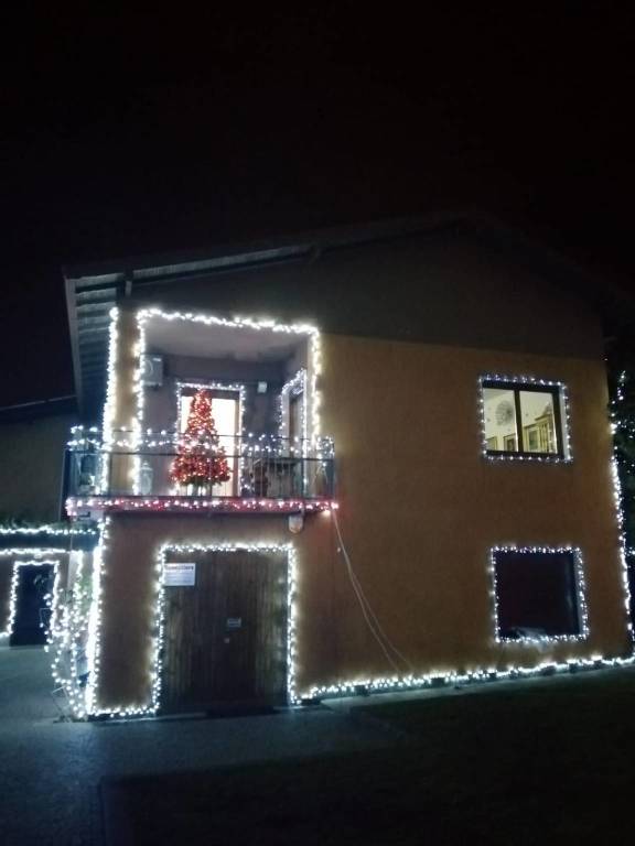 Ventottomila lucine per rendere più bello il Natale di Casciago