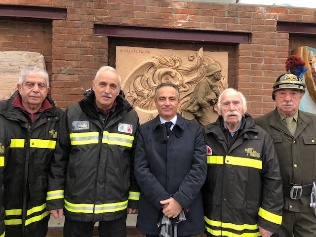 vigili del fuoco, busto Arsizio