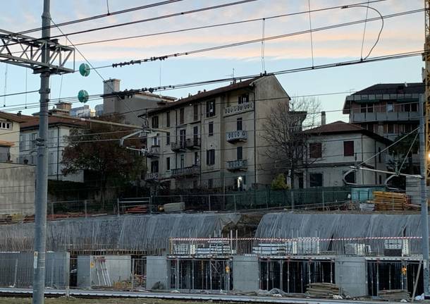 Cantieri parcheggio del ponte: ora si vedono le basi