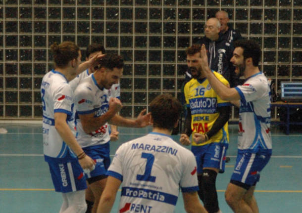 Volley Serie C Maschile - Pro Patria Busto mantiene l\'imbattibilità: 10 gare 10 vittorie!