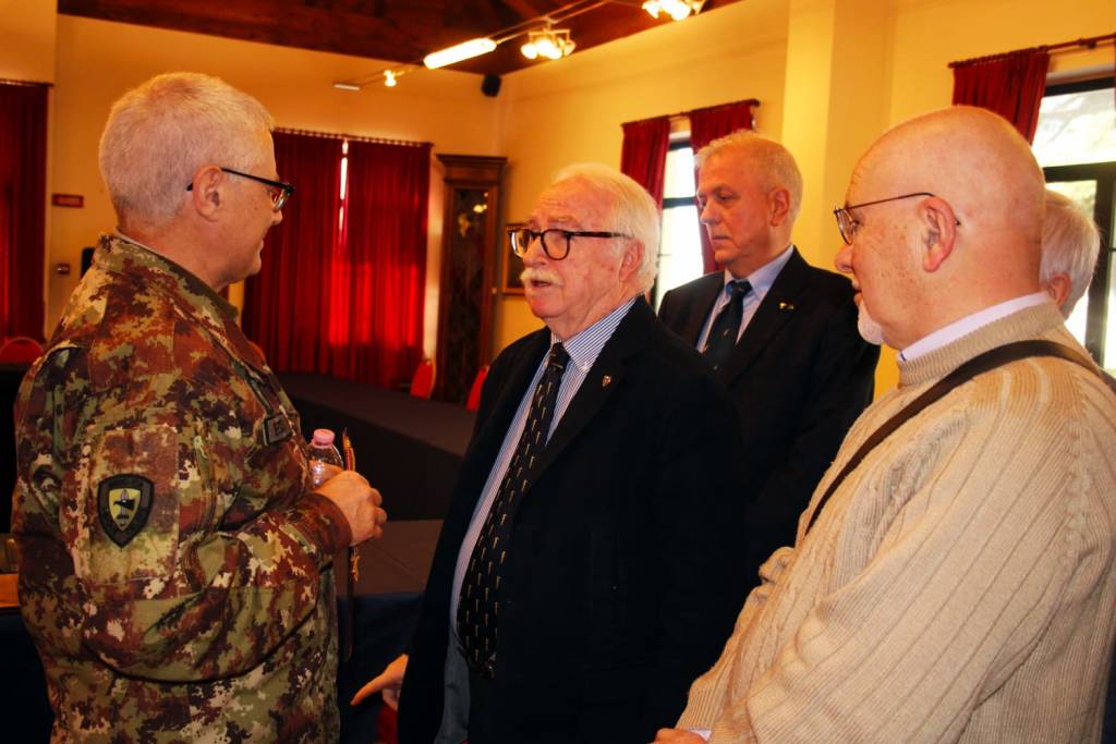 Il Generale di Corpo d’Armata Miglietta incontra le associazioni del territorio