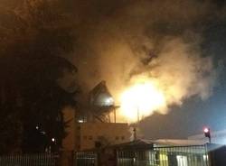 Incendio ad accam busto arsizio - foto di Massimiliano De Martino