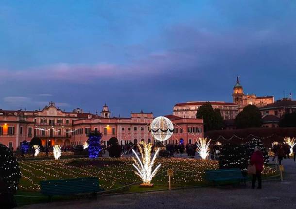 Le lucine di Natale dei Giardini Estensi su Instagram