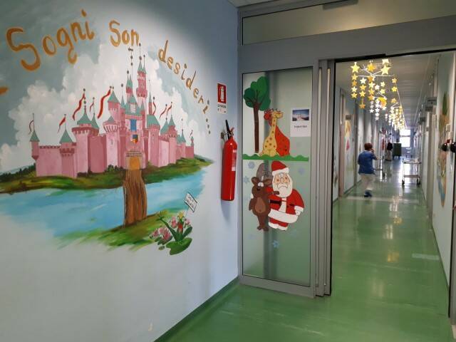 murales pediatria ospedale di rho donati da due mamme  2 