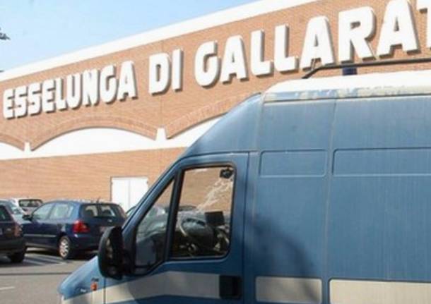 polizia esselunga gallarate