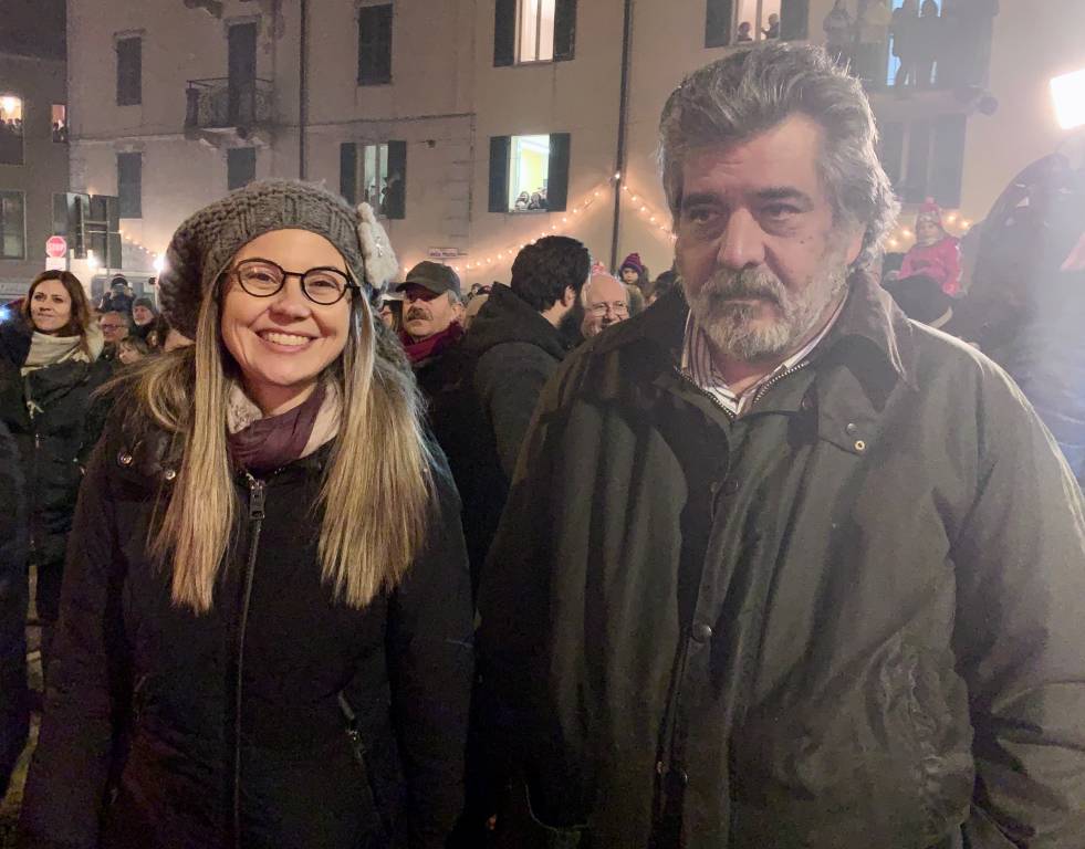 Volti al falò 