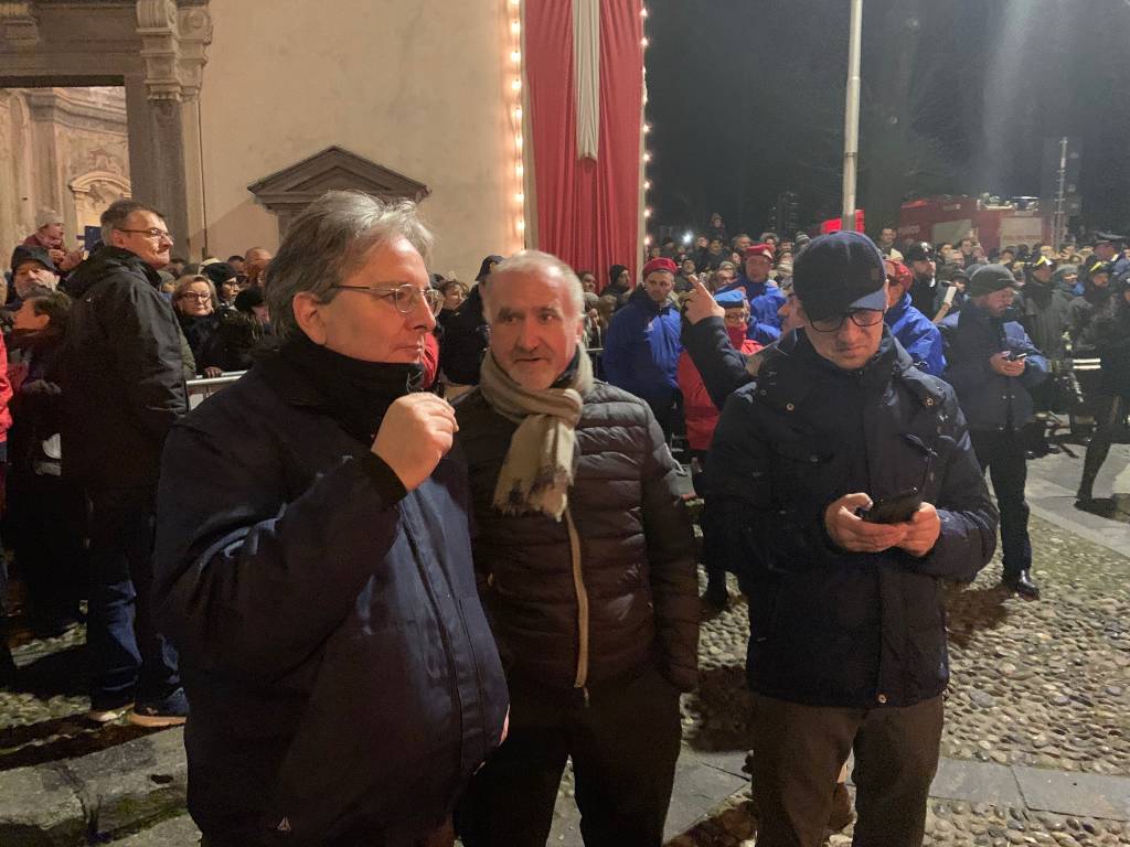 Volti al falò 