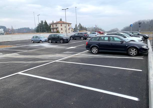 Cantello - parcheggi stazione Gaggiolo