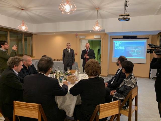La \"cena del legno\" al Cfp di Luino