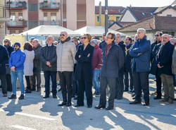 I funerali a Gazzada Schianno di Daniele Spello