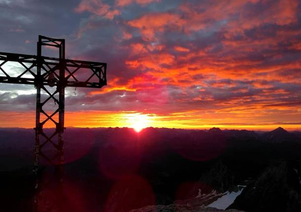 Il cielo infuocato del 6 febbraio 2020