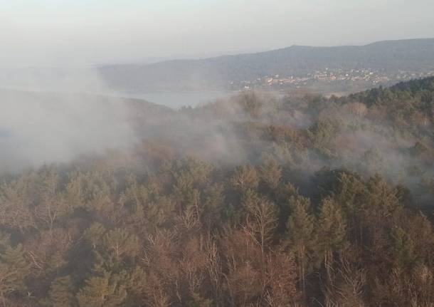 Incendio a Lentate