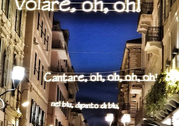 Luminarie "Nel blu dipinto di blu" a Sanremo
