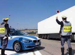 polizia stradale camion