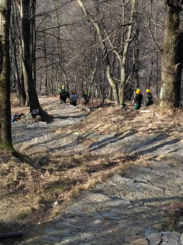 pulizia scalinata monteviasco febbraio 2020