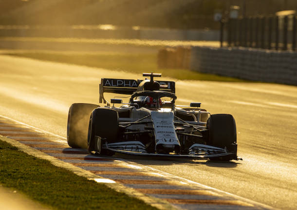 Formula Uno in pista nei test di Barcellona