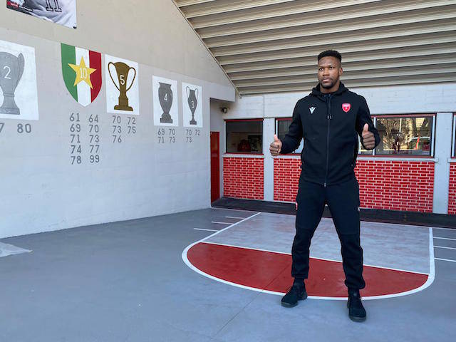 Toney Douglas, primo giorno a Varese