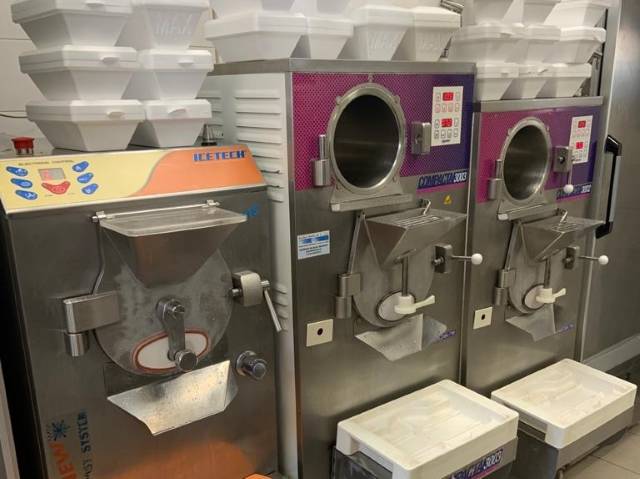 Laveno: 140 chili di gelato per gli ospiti della casa di riposo