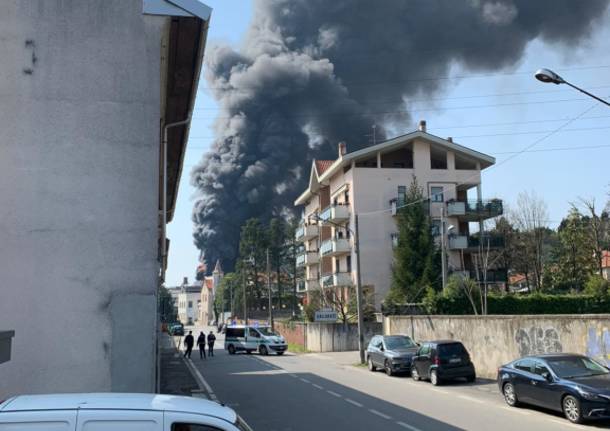 Incendio Ditta Gallazzi SpA di Gallarate.