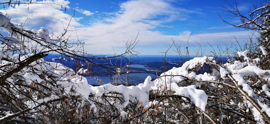 Il sacro Monte imbiancato - marzo 2020 - foto di Ginka Merli