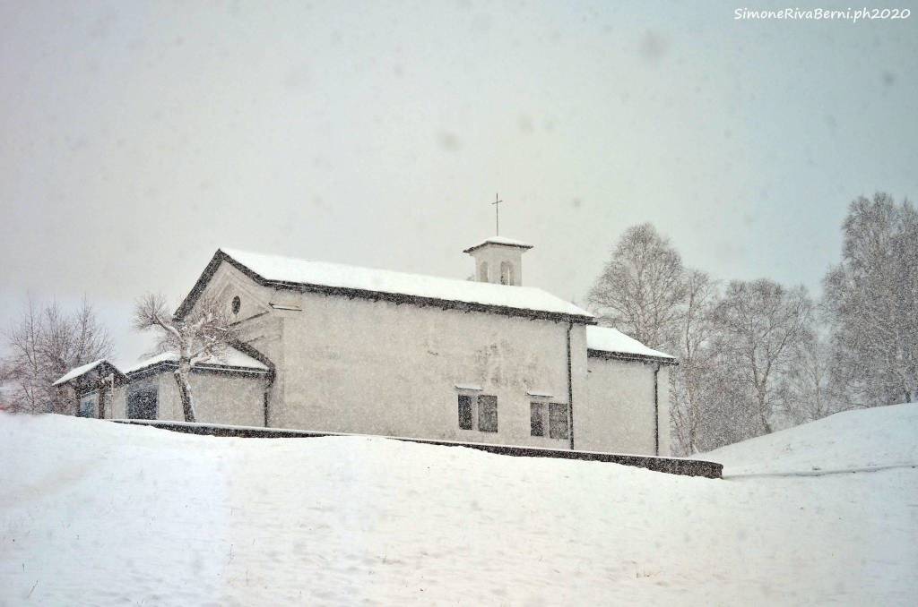 La neve in forcora - foto simone riva berni