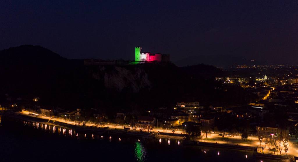 Rocca e isole tricolore