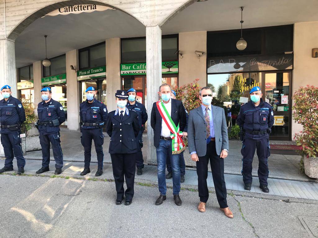 La città porta omaggi all'Ospedale di Busto