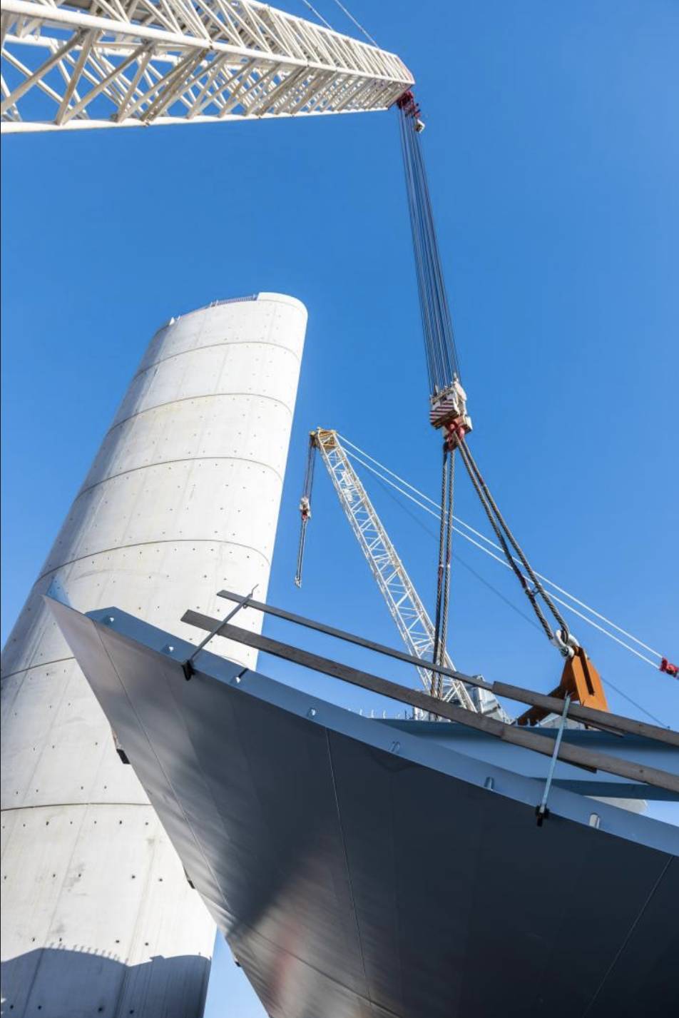 La costruzione del nuovo ponte di Genova