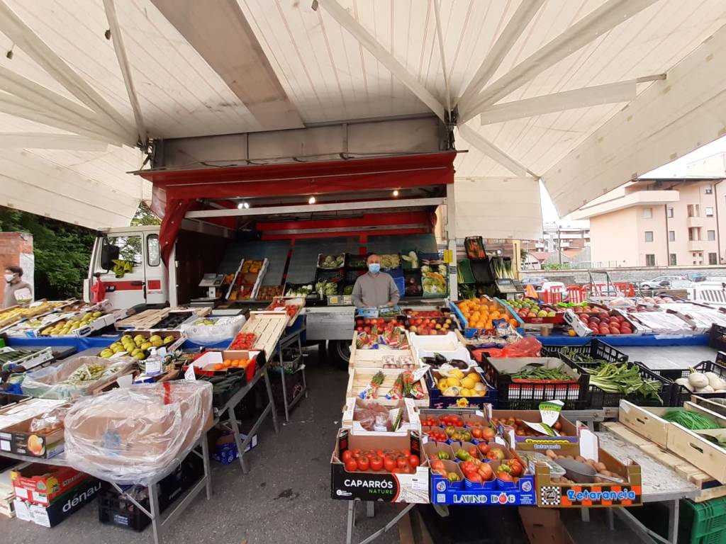 mercato busto arsizio coronavirus