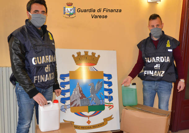 sequestro igienizzante guardia di finanza busto aprile 2020