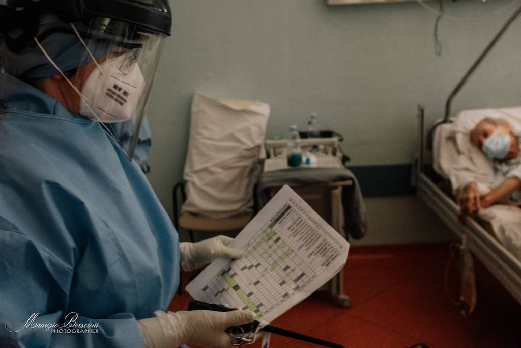 Cuasso al Monte - Reportage dal reparto Covid - foto di Maurizio Borserini