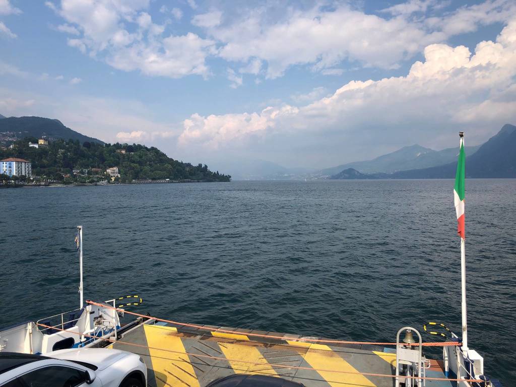 Fase 2: Viaggio in traghetto da Laveno Mombello a Intra 