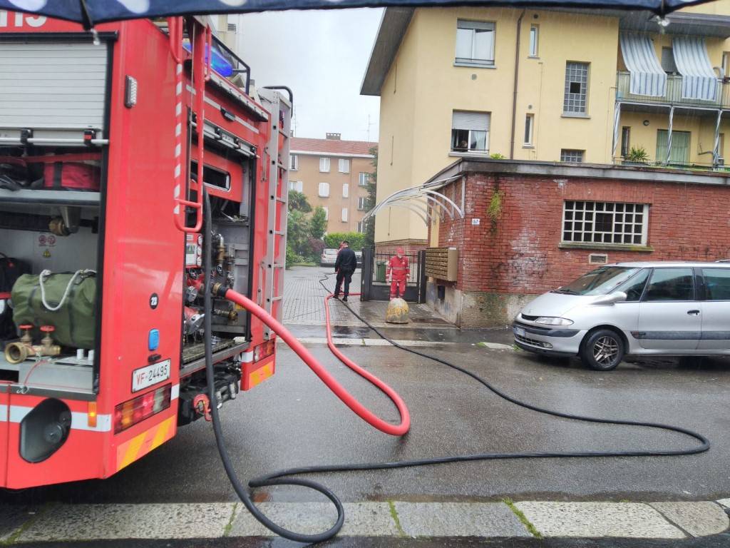 Incendio in via Torino a Legnano