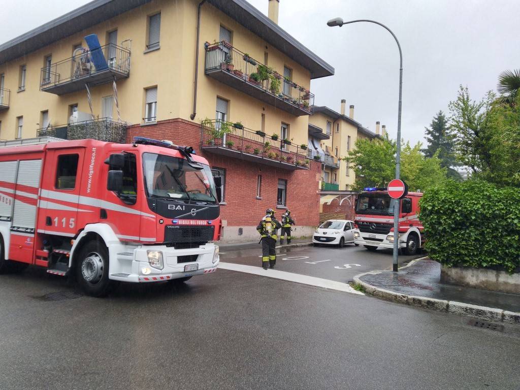 Incendio in via Torino a Legnano