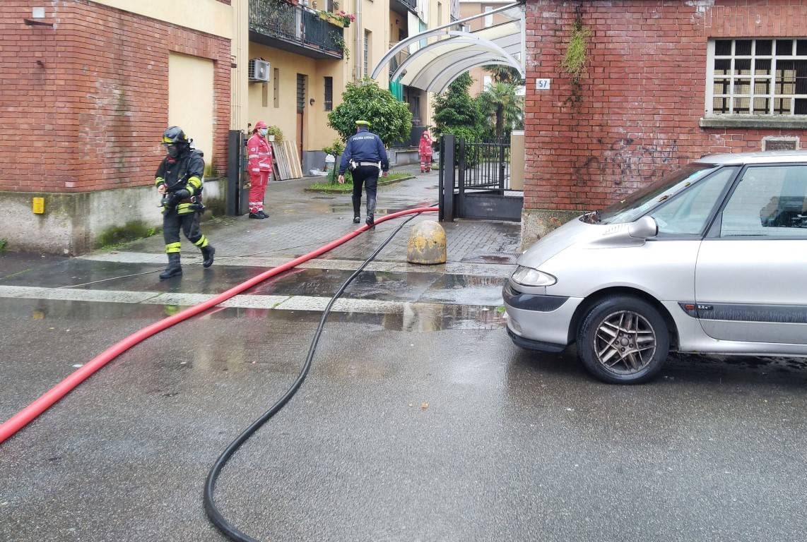 Incendio in via Torino a Legnano