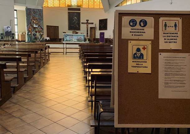 Le chiese di San Carlo e Giubiano si attrezzano per l'entrata dei primi fedeli 