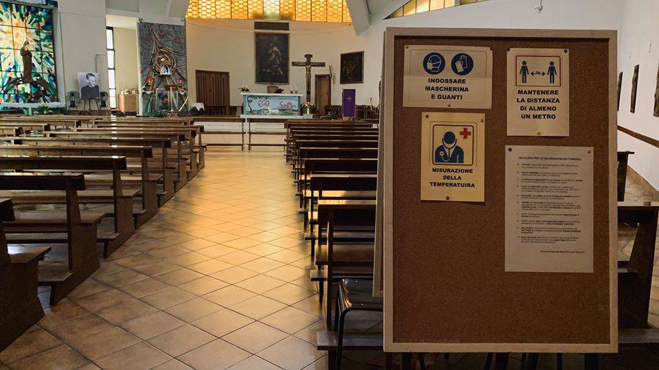 Le chiese di San Carlo e Giubiano si attrezzano per l'entrata dei primi fedeli