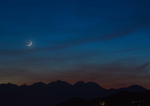 Congiunzione tra Luna, Mercurio e Venere