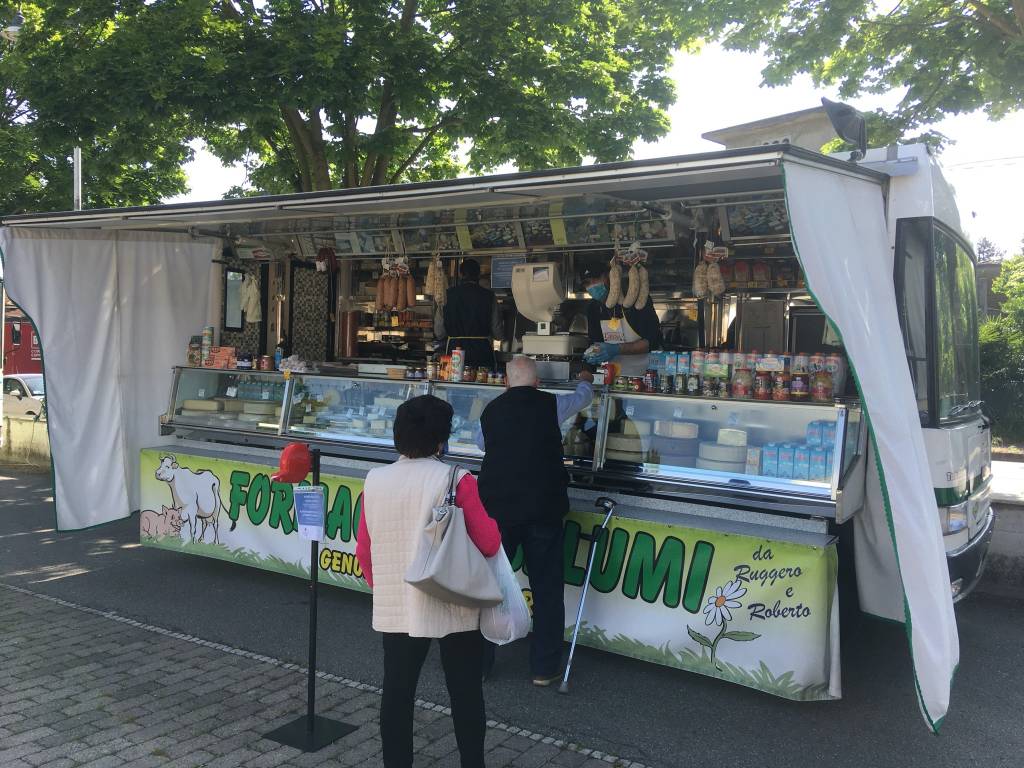 Mercato Somma Lombardo