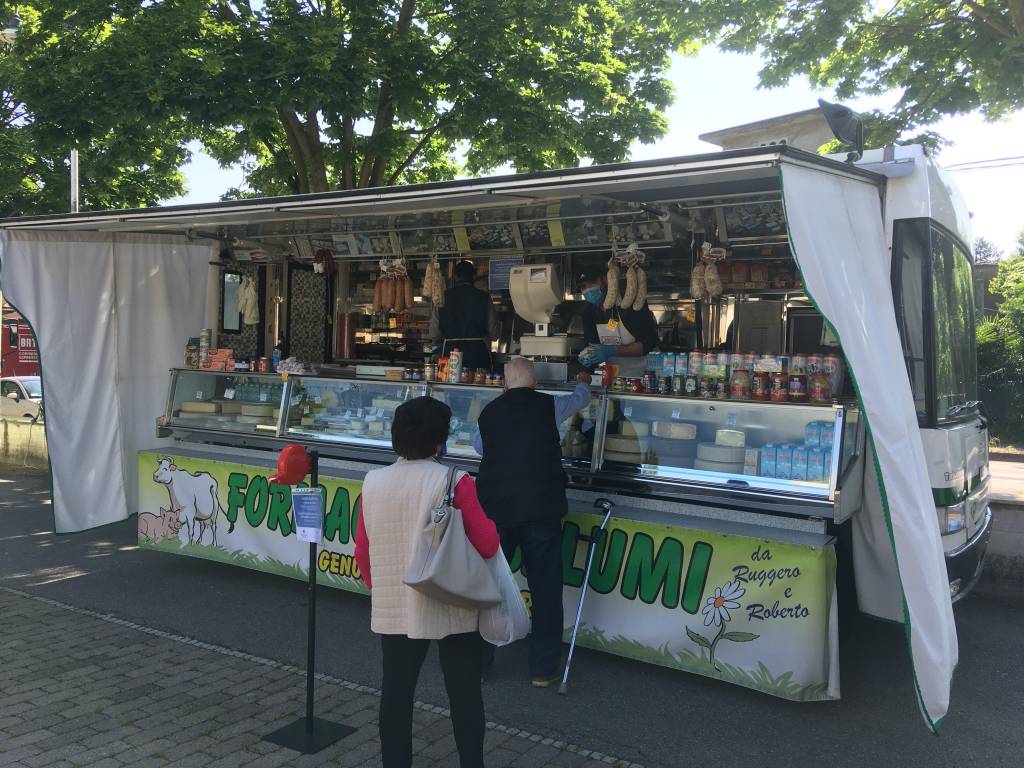 Mercato Somma Lombardo
