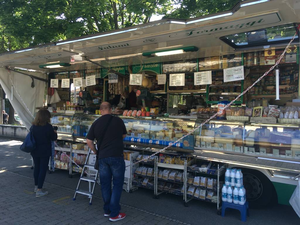 Mercato Somma Lombardo