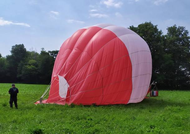 Un volo in mongolfiera per ricordare le vittime del Covid19