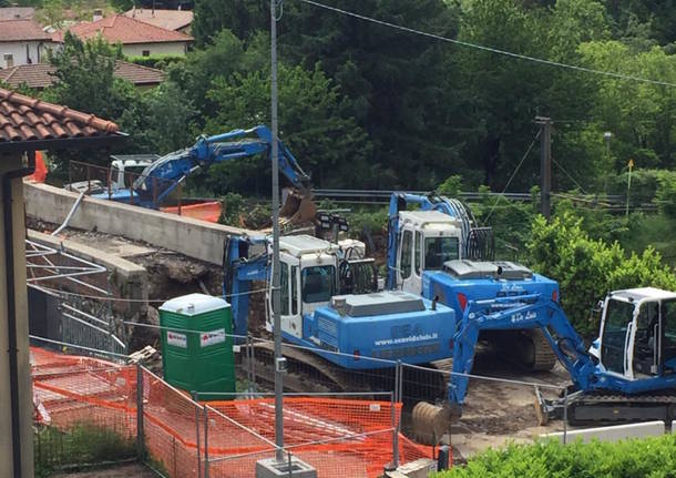 Via Giordani: aperto il passaggio pedonale