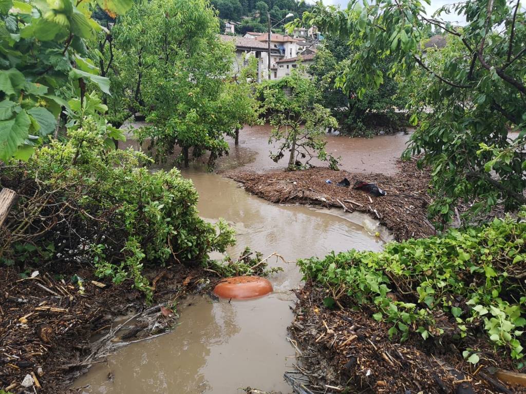 Nubifragio e allagamenti a Gavirate